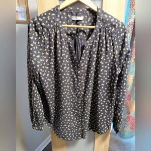 NWT Sonoma Gray Blouse with Yellow Flower Accents Prairie Style Cute Spring